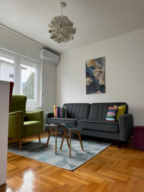 Apartman Green City with garage